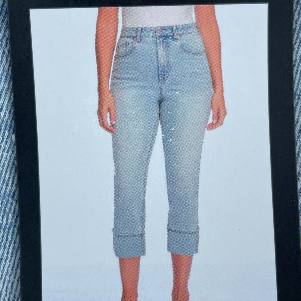 Frye Womens Stevie Wash Jeans Size 10/30 Light Blue Mid-Rise Cropped NWT 3036 - Picture 3 of 12